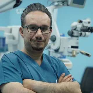 چشم پزشکی دکتر دانیال نجدی | چشم پزشک.فوق تخصص قرنیه