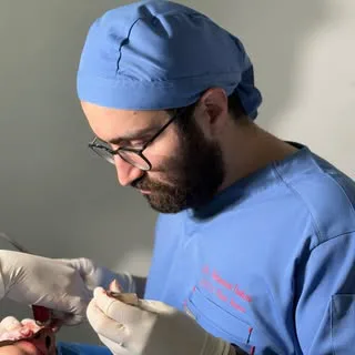 دکتر سید محمد هاشمی|جراح پلاستیک صورت|بلفارو|راینو|غبغب