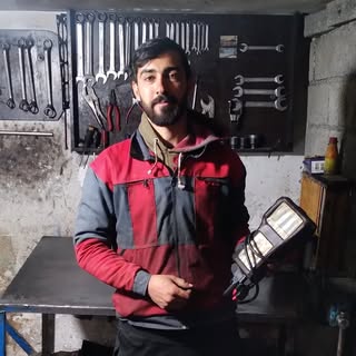 صادق باطریساز
