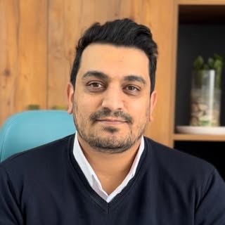 دکتر احمد یکتا | ابدومینوپلاستی | لیپوساکشن | پروتز | لیفت سینه