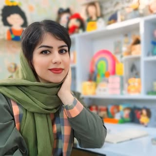 ندا دزفولی_سازنده و مدرس عروسکهای خمیری_مربی هنر کودکان