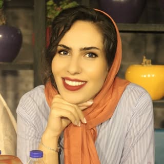 زهرا دهقانیان