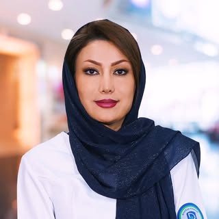 دکتر خاطره تقی زاده، جراح متخصص چشم