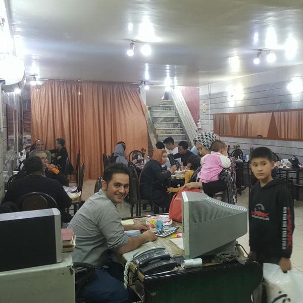 رستوران نازخاتون