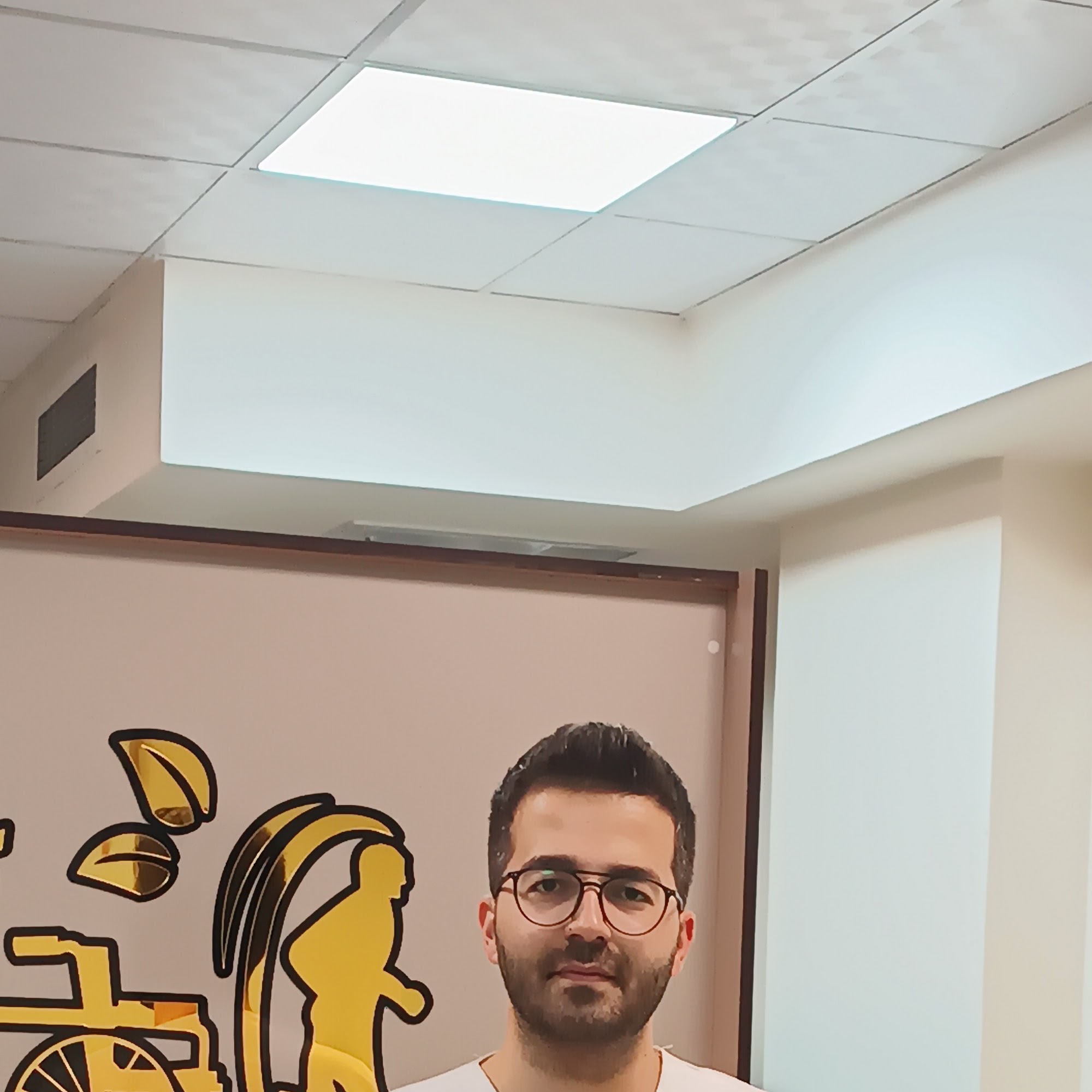 کلینیک فیزیوتراپی و کاردرمانی و گفتار درمانی آشیل