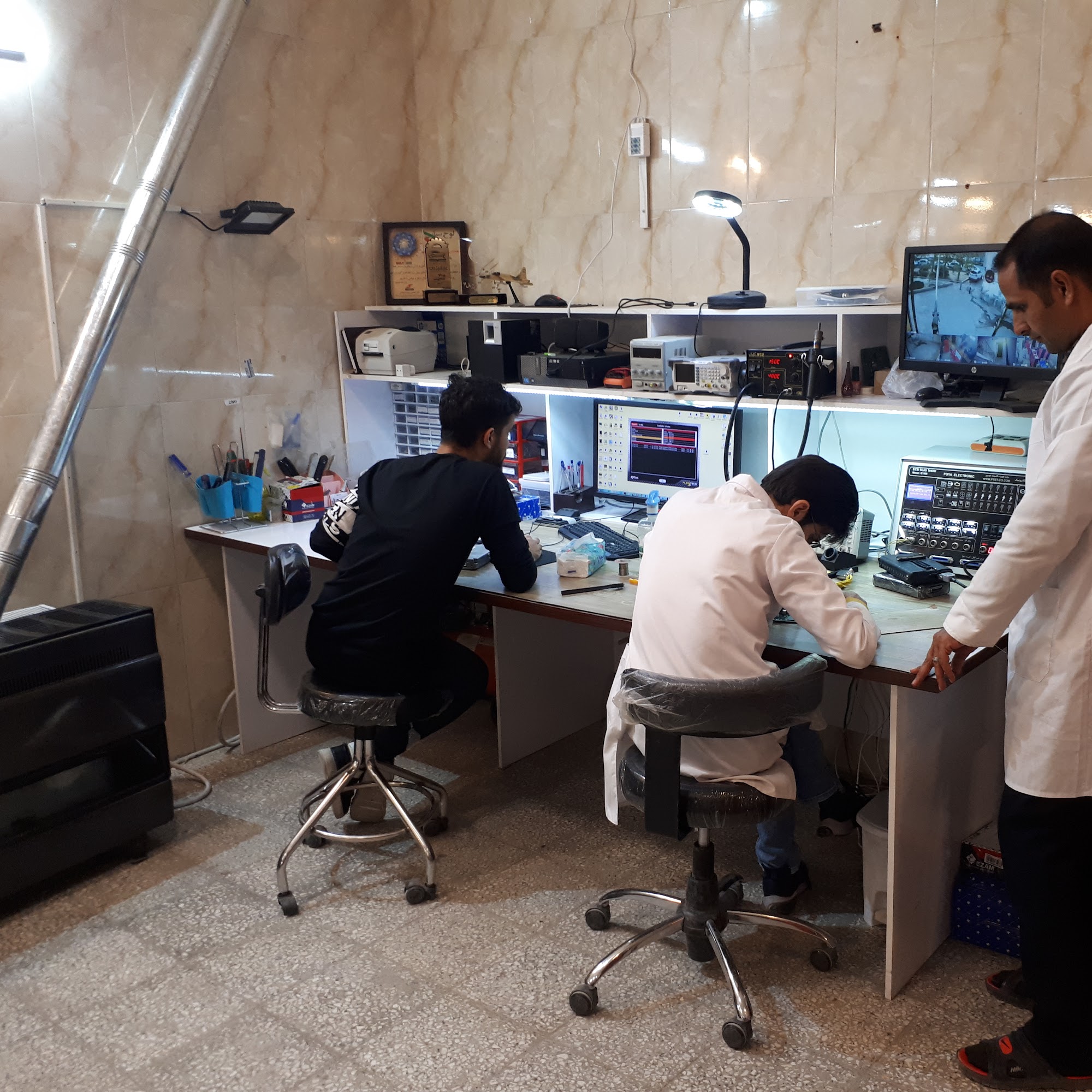مرکز تعمیرات ایسیو حکیم