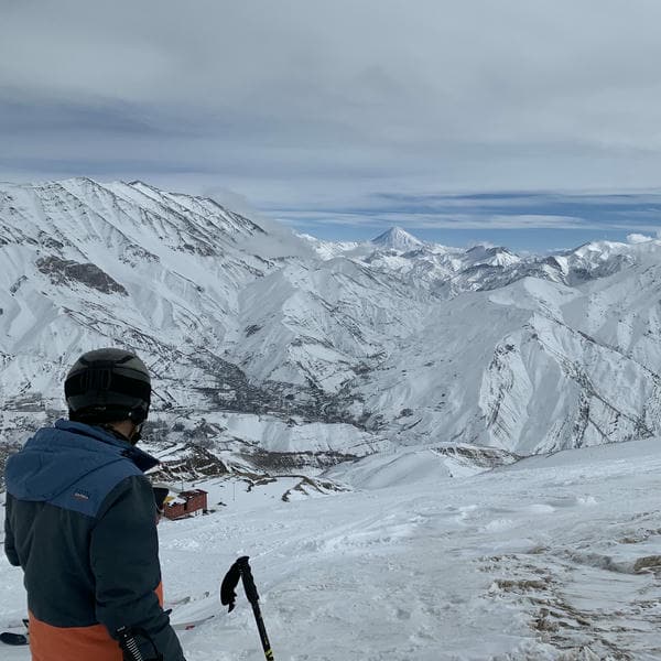 Restaurant Peak ski resort Darbandsar