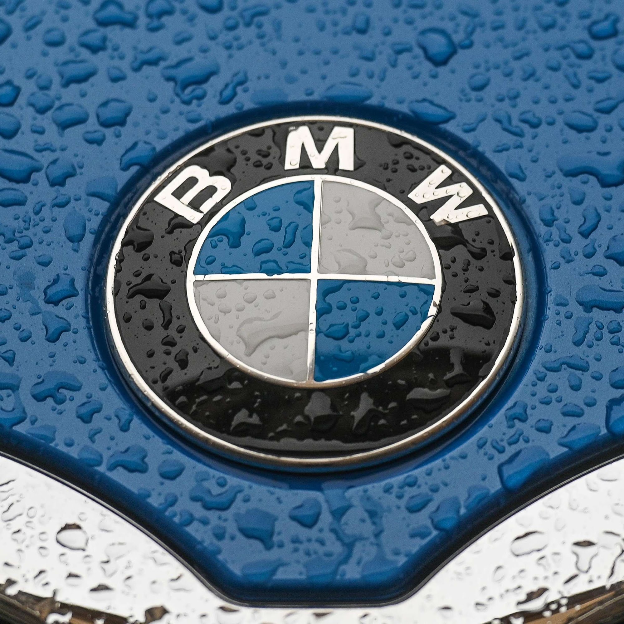 لوازم یدکی BMW و PORSH آذری