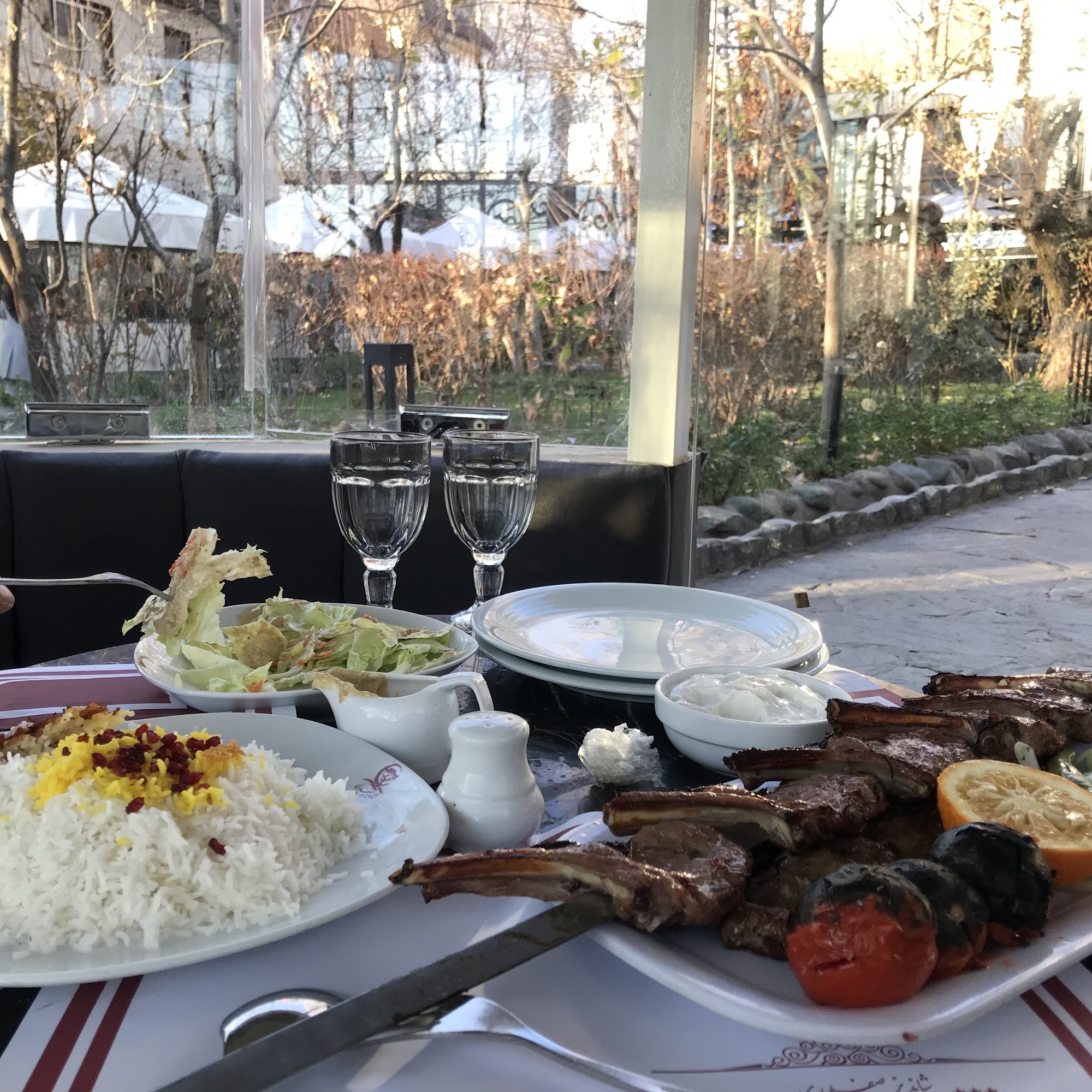 Shandiz Safdari Restaurant