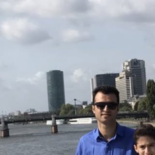 دکتر مهدی توکلی دندانپزشک
