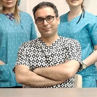 Dr Sam Safaie(ژل و بوتاکس)