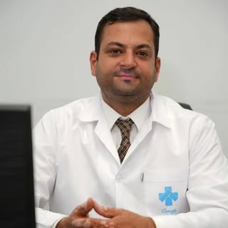 دکتر مرتضی امیرخانی|جراح پلاستیک-پروتز سینه-ابدو-لیفت بازو