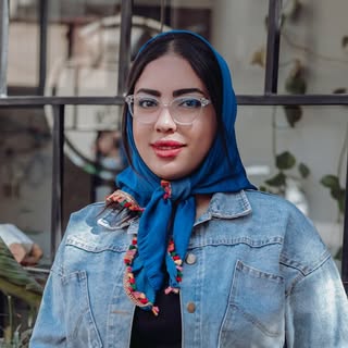 مژده بهادری:کراتین بندرعباس