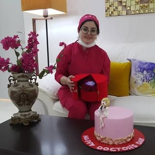 دکتر مریم فرجی | پوست، زیبایی، لیزر