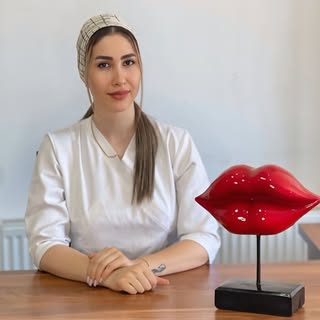 ?مرکز تخصصی لیزر و زیبایی رویال?