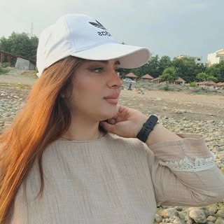 کراتین زهرا رستمی کرمانشاه