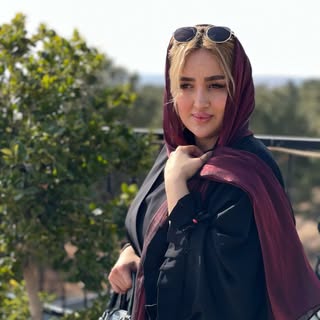 کاشت ناخن قم