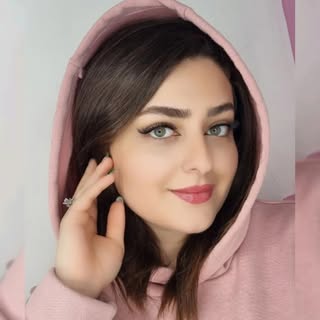 ?لیدیا جهاندار/متخصص رنگ‌، احیا و کراتین مو /سنندج?