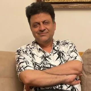 متخصص پوست زیبایی لیزر کاشت مو