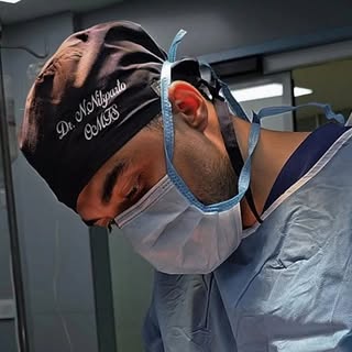 دکتر نریمان نیک پرتو | جراح و متخصص فک و صورت | ایمپلنت