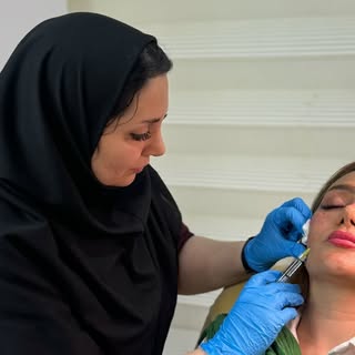 تزریق ژل/بوتاکس/مزوژل/مزوتراپى/درمان میخچه/خال برداری
