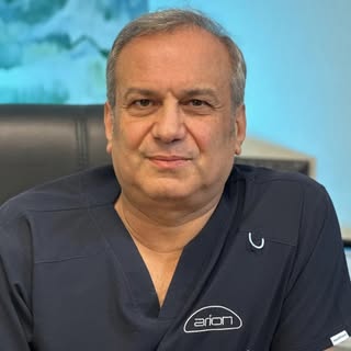 دکتر ارژنگ دزفولیان | لاغری، زیبایی، پروتز سینه