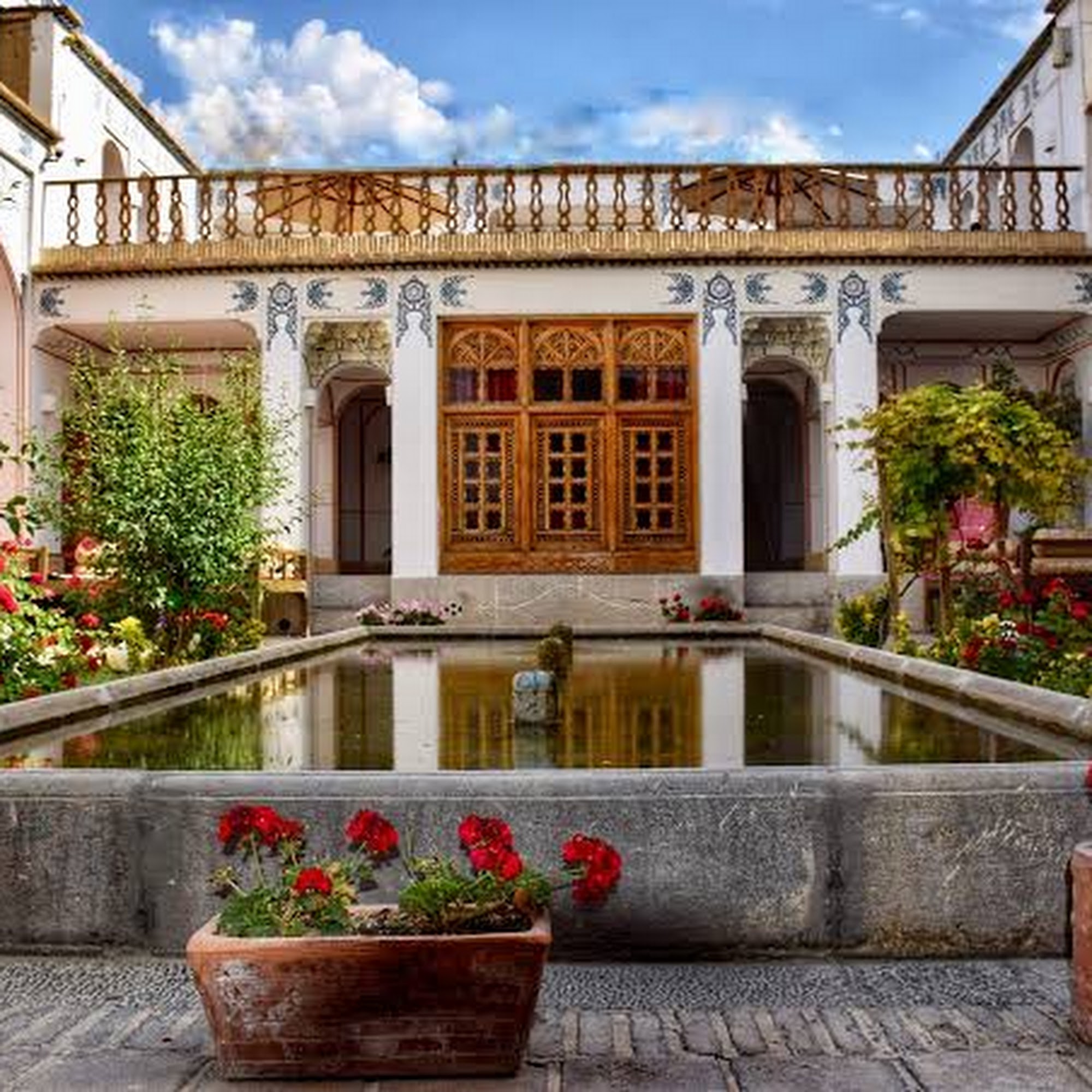 Isfahan Traditional Hotel