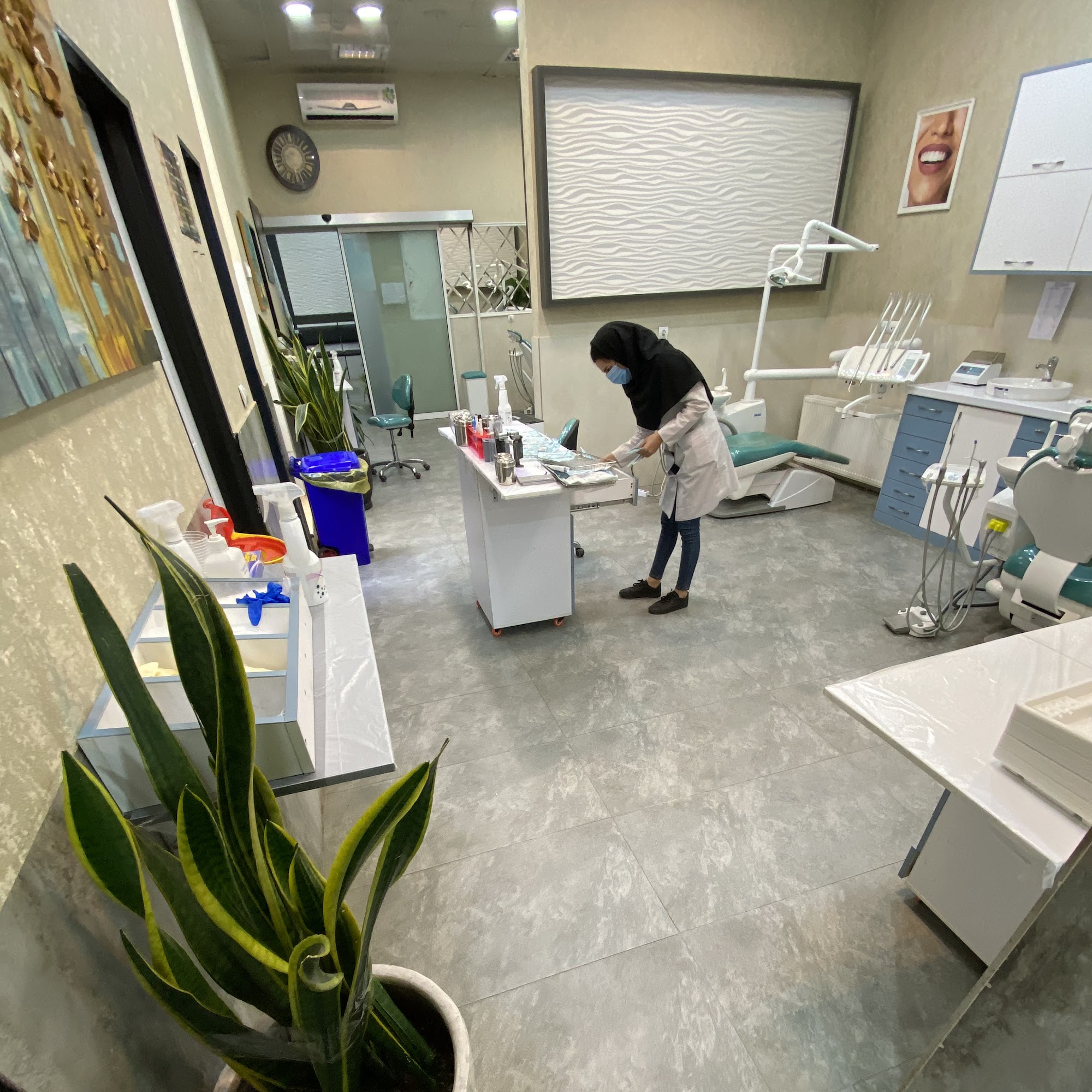 Aylar dental clinic 24/7