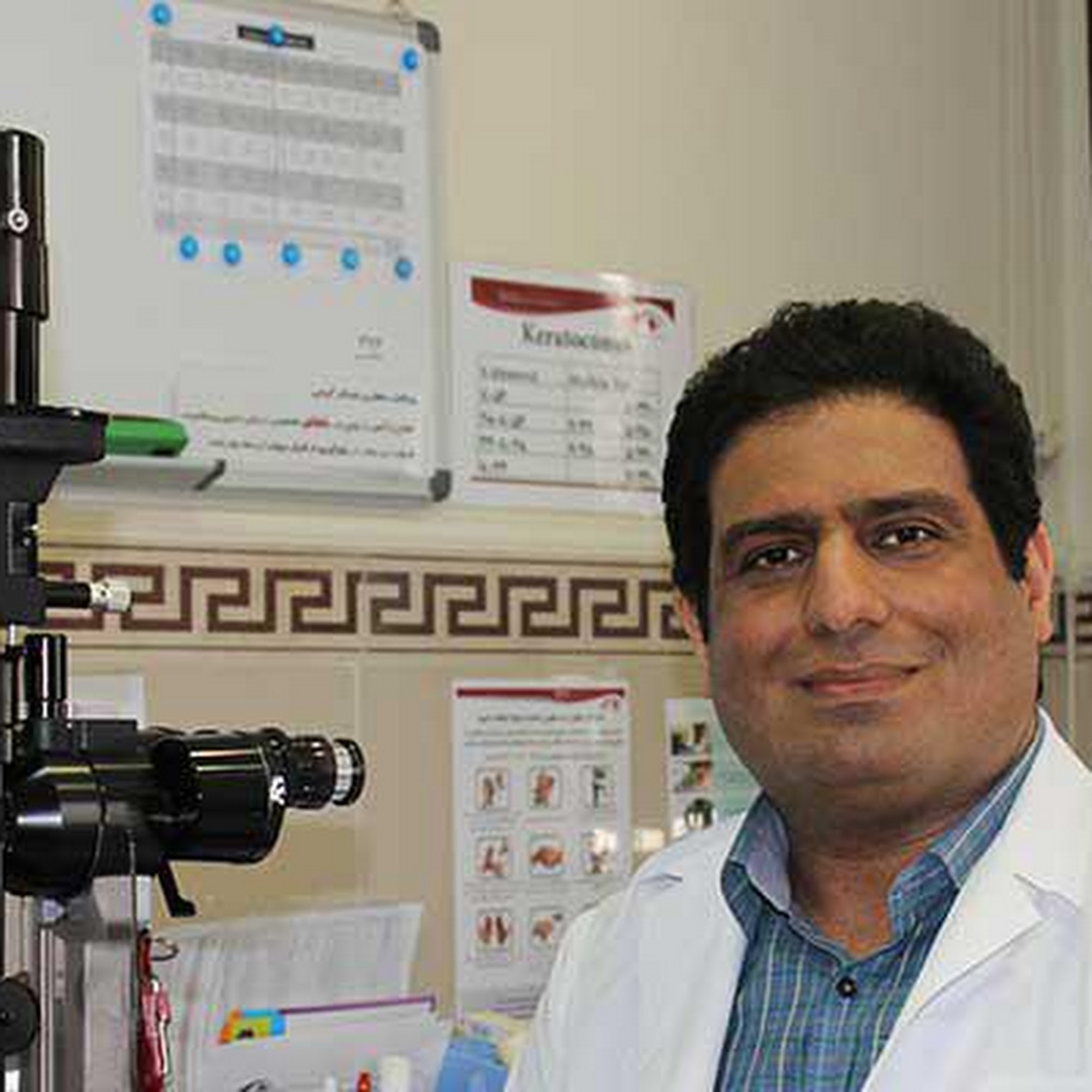 Dr. Kayvan Khosravi Fard