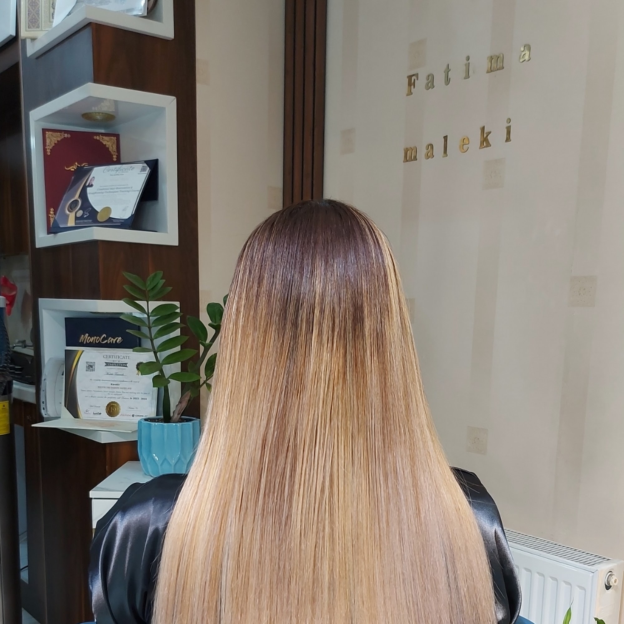 مرکز فوق تخصصی کراتین و درمان مو