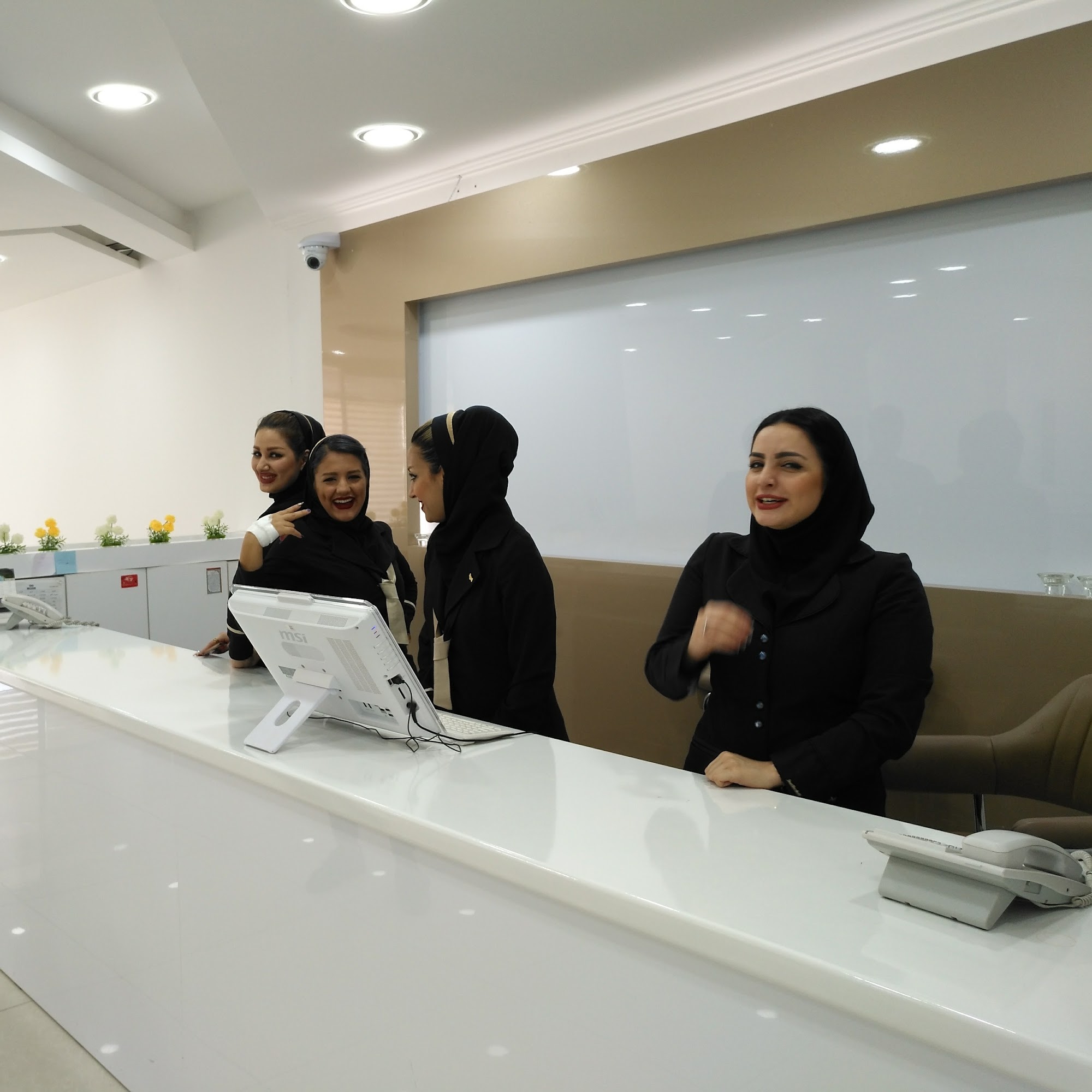 کلینیک تخصصی کاشت مو به سیما