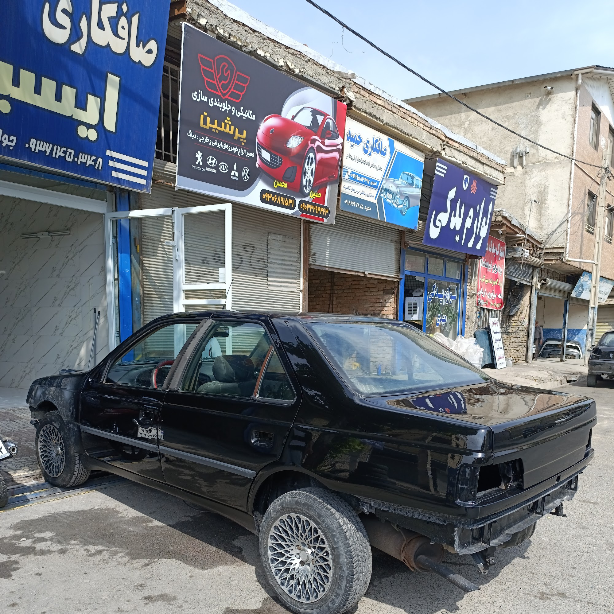 صافکاری عادل