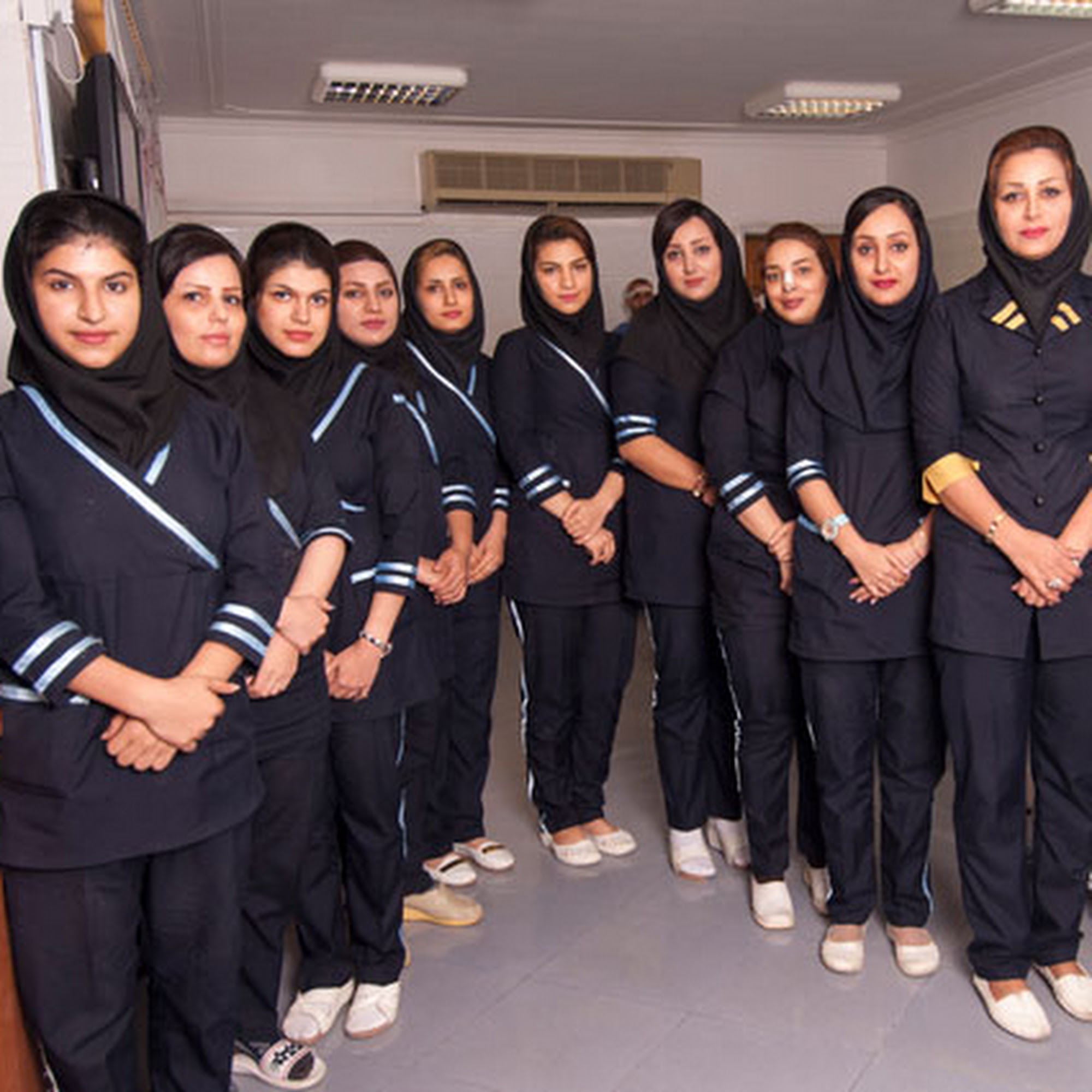 کلینیک پوست مو و زیبایی مروارید