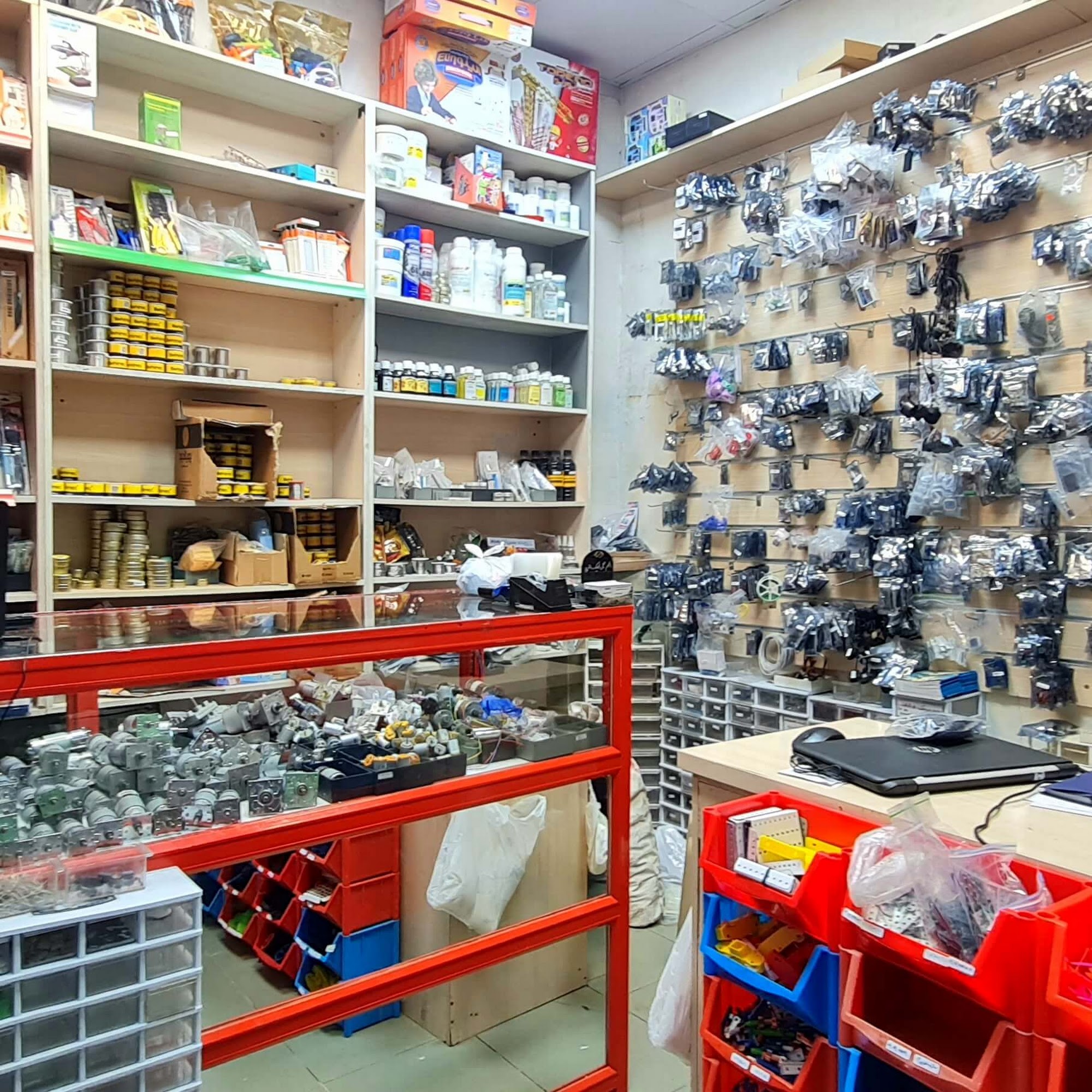 Giga Electronic گیگا الکترونیک