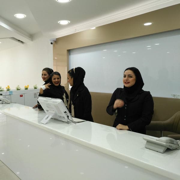 کلینیک تخصصی کاشت مو به سیما