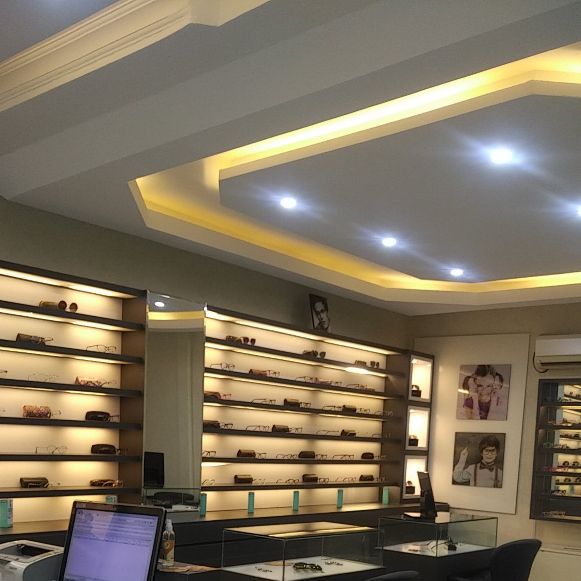 بینایی سنجی،میترا شاه طهماسبی