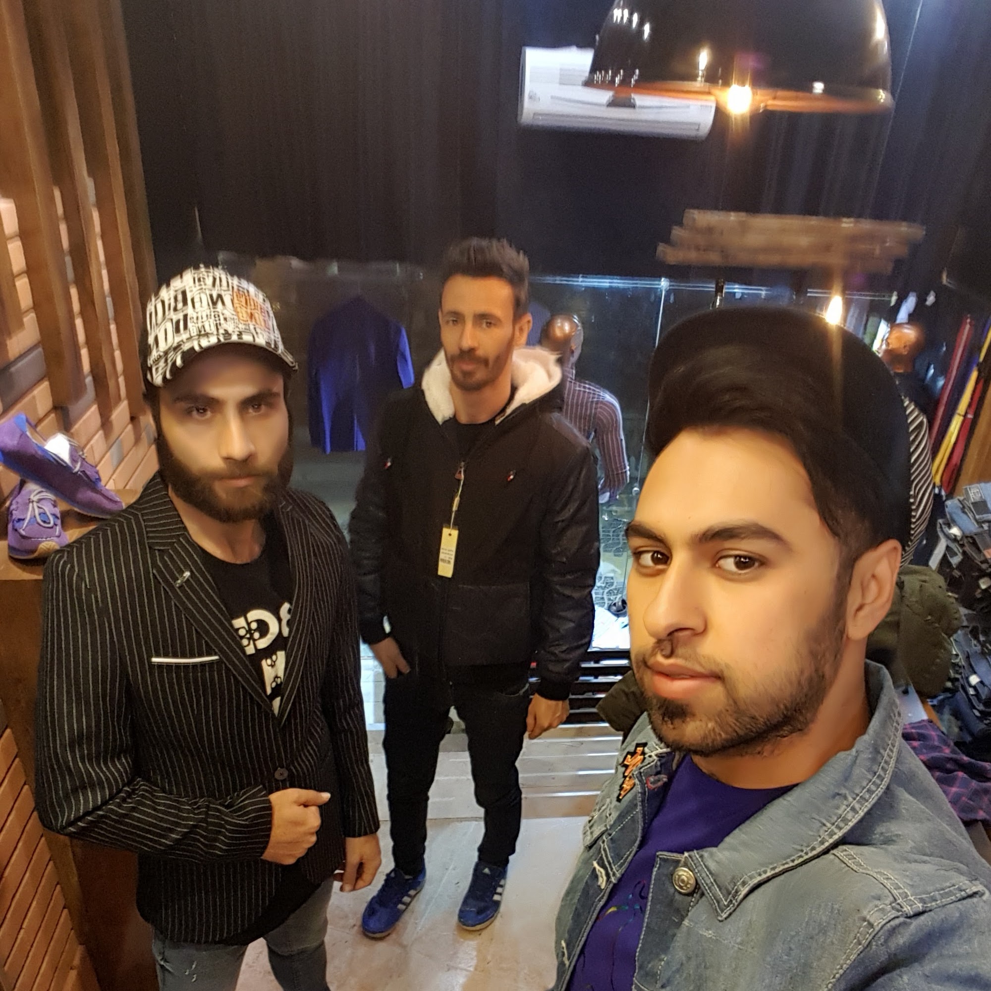 بوتیک آندو