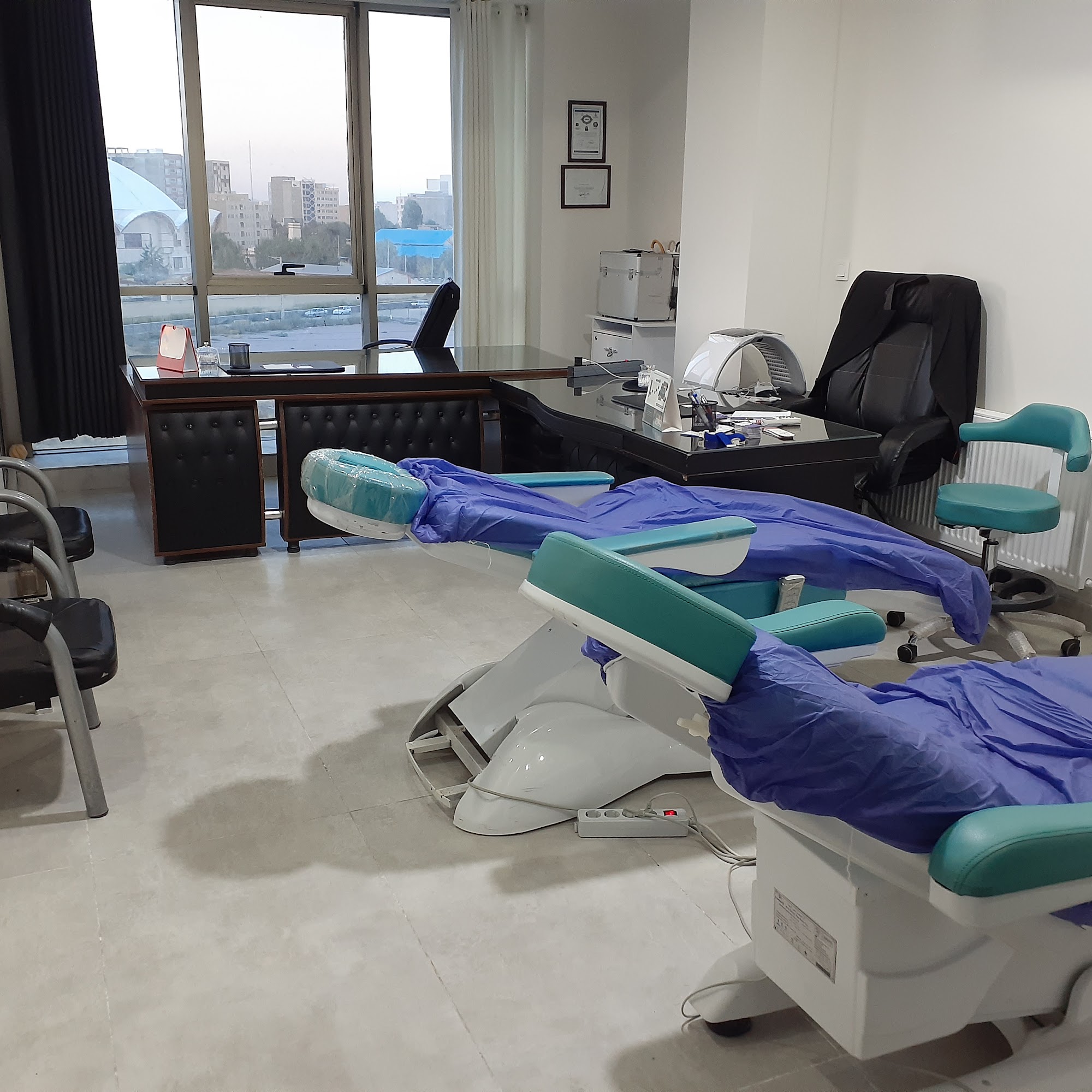 کلینیک زیبایی کاشت مو و لیزر و ژل و بوتاکس سیلویا