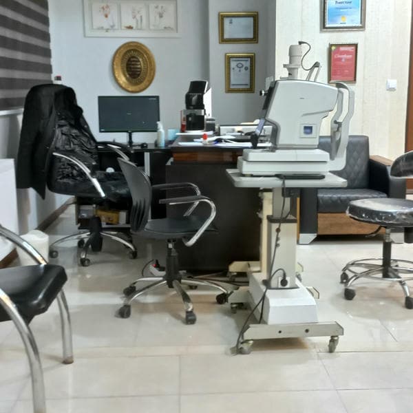 درمانگاه تخصصی چشم آفتاب