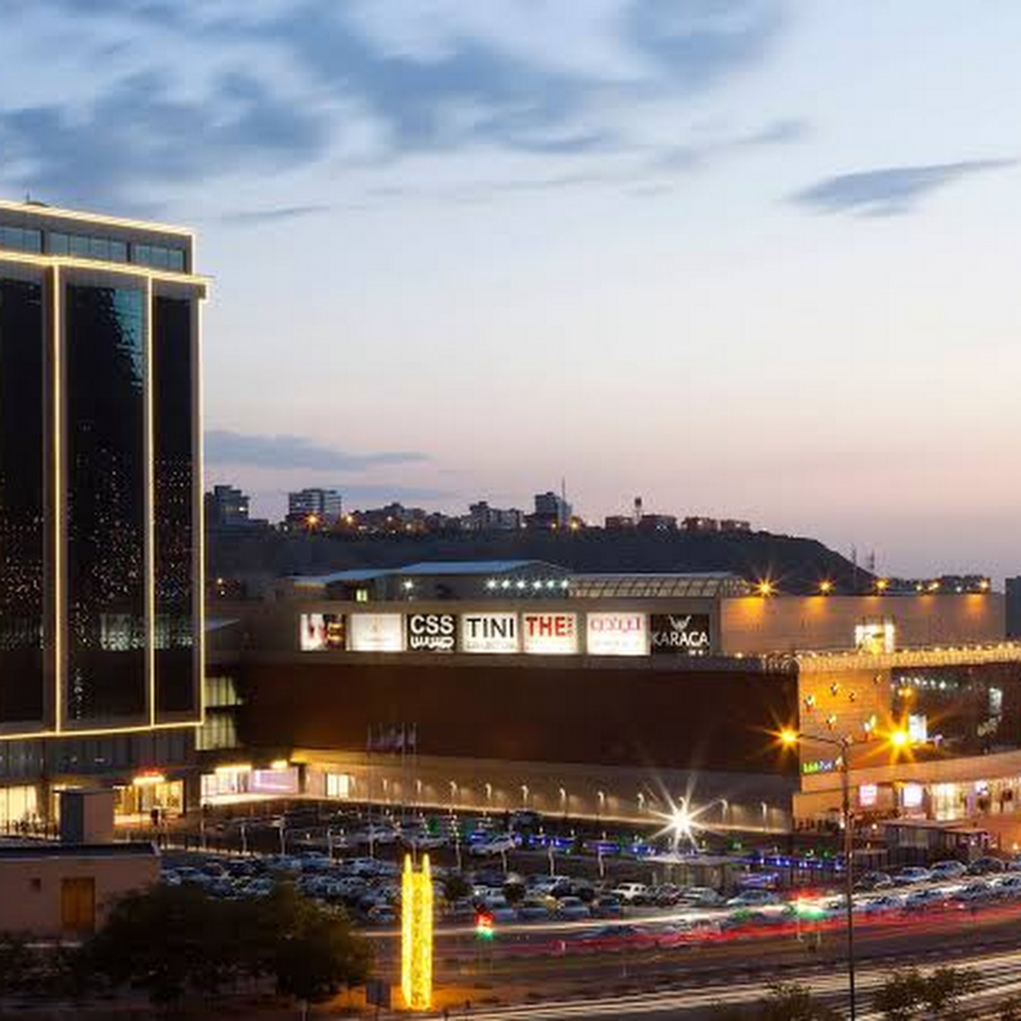 Laleh Park Hotel