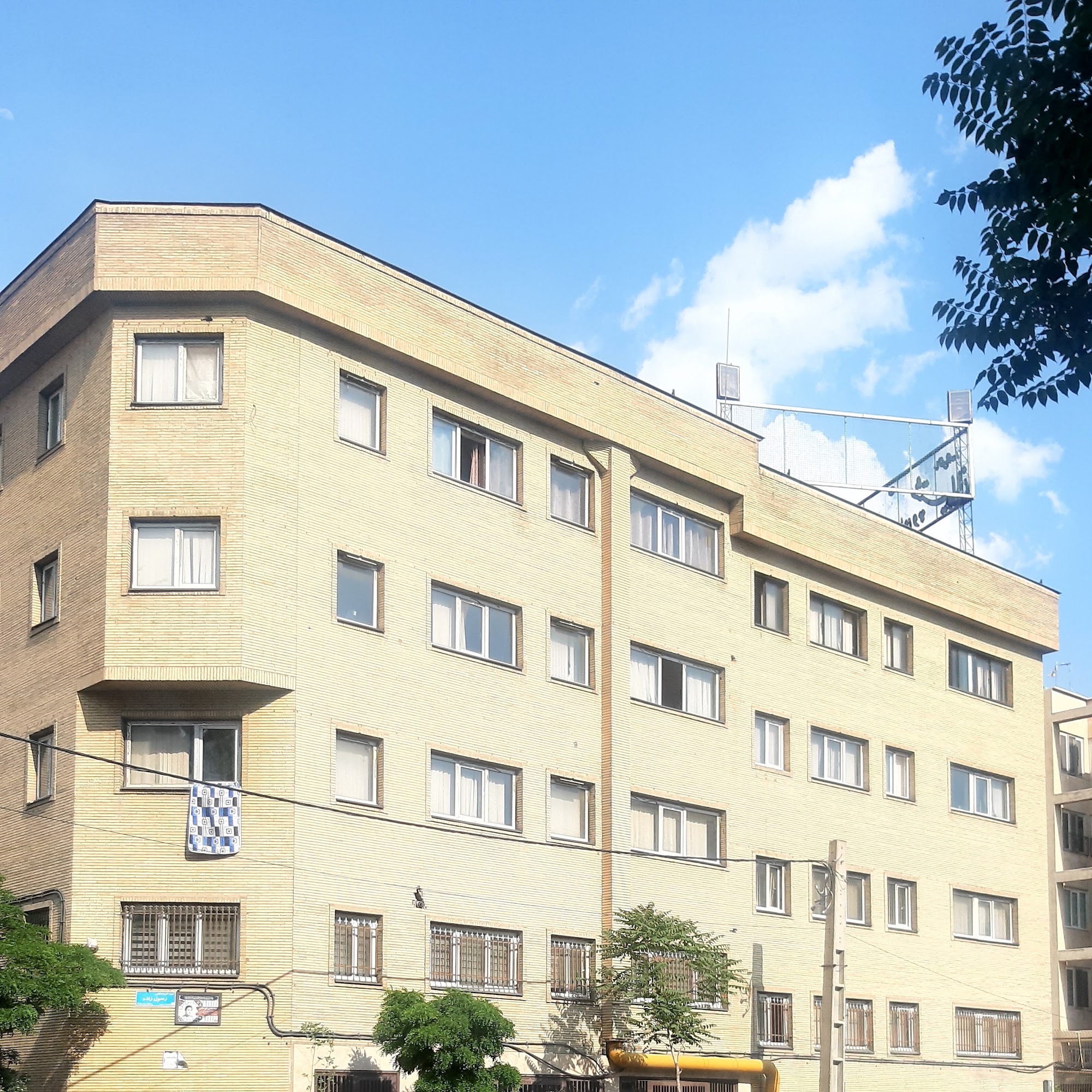 باشگاه فرهنگیان ظفر