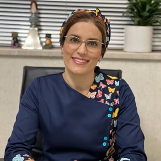 اُپتومتريست آسيه جعفرى