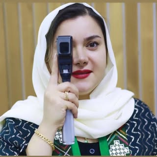 مرکز بینایی سنجی و عینک نورا /اپتومتریست شیما رستمی