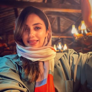 شيرين صباغ زاده