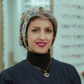 اپتومتریست طاهره چراغی
