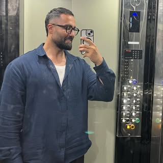 اسماعیل صالحی/املاک نکا/ خرید ملک/فروش آپارتمان