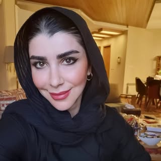 لنز طبی و رنگی آیریس