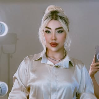 خدمات تخصصی ناخن کرج مهرشهر?
