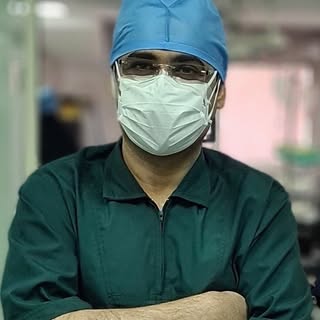 دکتردهقان لیزیک پلک شبکیه آب مروارید بندرعباس