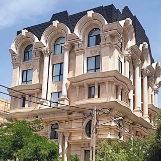 مشاور املاک شما امید نعیمی